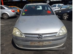 opel corsa c (x01) del año 2002