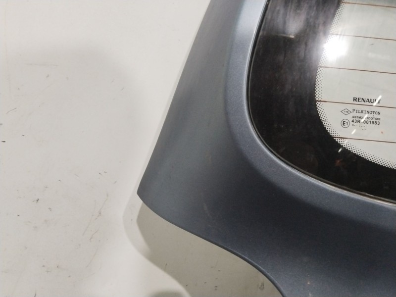 Recambio de porton trasero para renault twingo ii (cn0_) 1.5 dci (cn0e) referencia OEM IAM 901004681R  