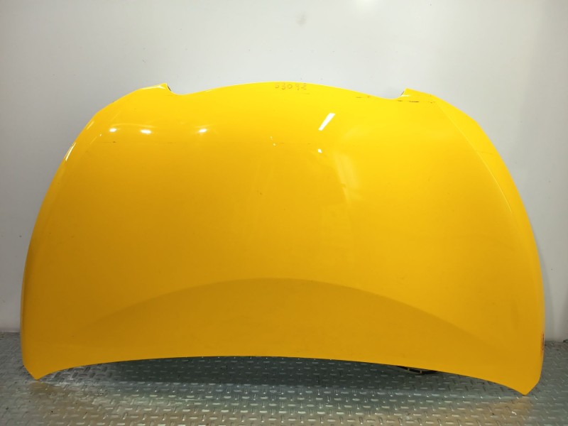 Recambio de capot delantero para nissan nv200 / evalia autobús e-nv (me0m) referencia OEM IAM F51004FAMA  AMARILLO