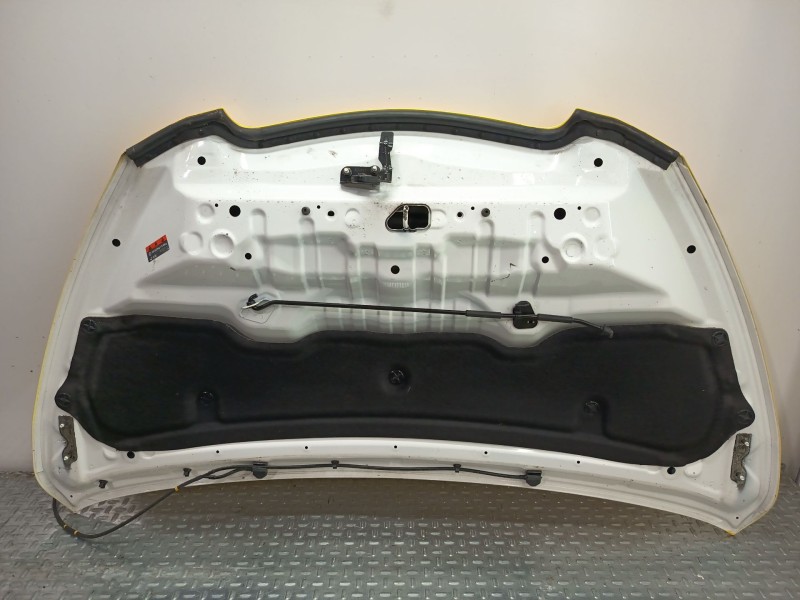 Recambio de capot delantero para nissan nv200 / evalia autobús e-nv (me0m) referencia OEM IAM F51004FAMA  AMARILLO