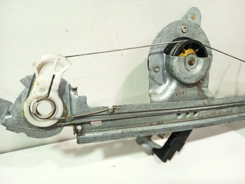 Recambio de elevalunas trasero izquierdo para renault scenic ii exception referencia OEM IAM 8200130627  