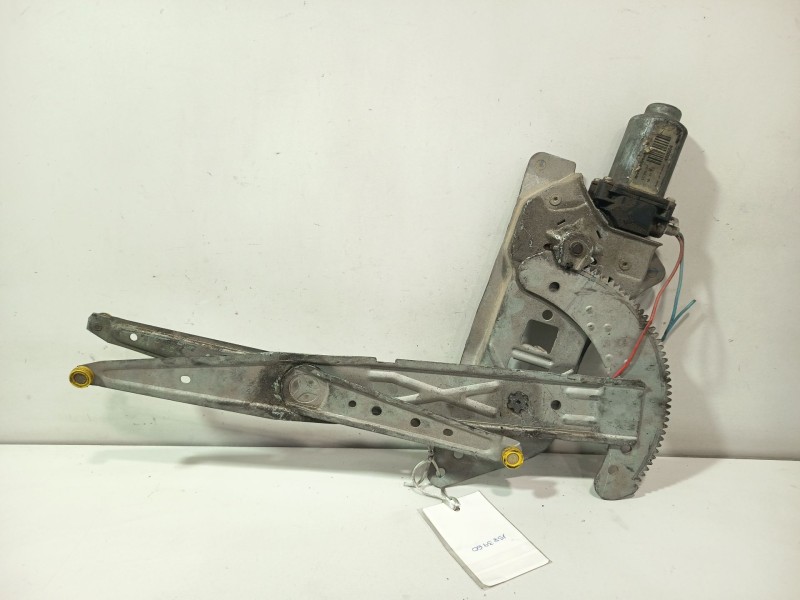 Recambio de elevalunas delantero derecho para nissan kubistar (x76) premium (l1) referencia OEM IAM 8070000QAM  