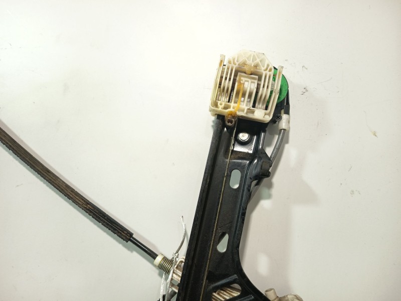 Recambio de elevalunas delantero derecho para bmw serie 1 berlina (e81/e87) 116i referencia OEM IAM 51337165596  