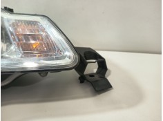 Recambio de faro derecho para citroën c3 ii (sc_) 1.2 vti 82 referencia OEM IAM 9677033880   2