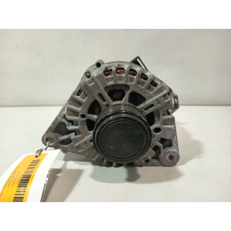 Recambio de alternador para kia cee´d sportswagon (jd) 1.6 crdi 110 referencia OEM IAM 373002A850  