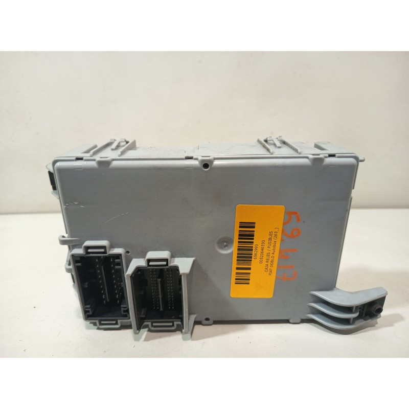 Recambio de caja reles / fusibles para fiat doblo autobús (263_) 1.6 d multijet (263axn1b) referencia OEM IAM 00520646330  