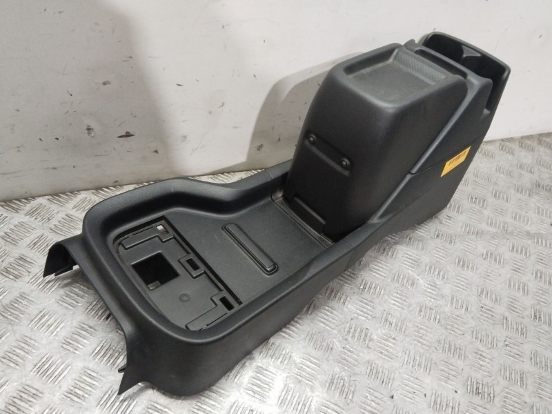 Recambio de apoyabrazos central para nissan nv200 / evalia autobús e-nv (me0m) referencia OEM IAM 969154FA0A  