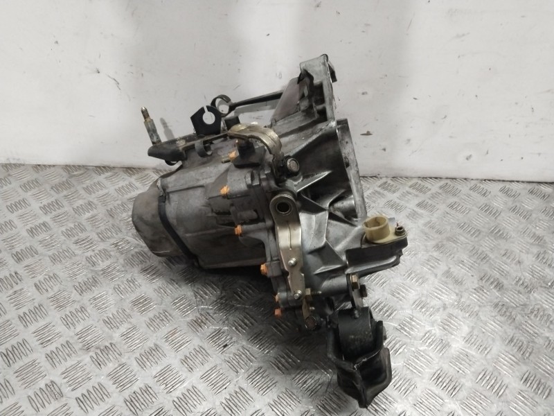 Recambio de caja cambios para citroën saxo (s0, s1) 1.1 x, sx referencia OEM IAM 20CC17  