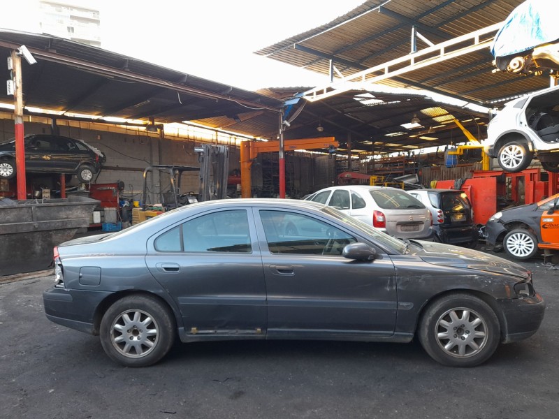 volvo s60 i (384) del año 2002