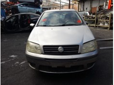 fiat punto (188_) del año 2004