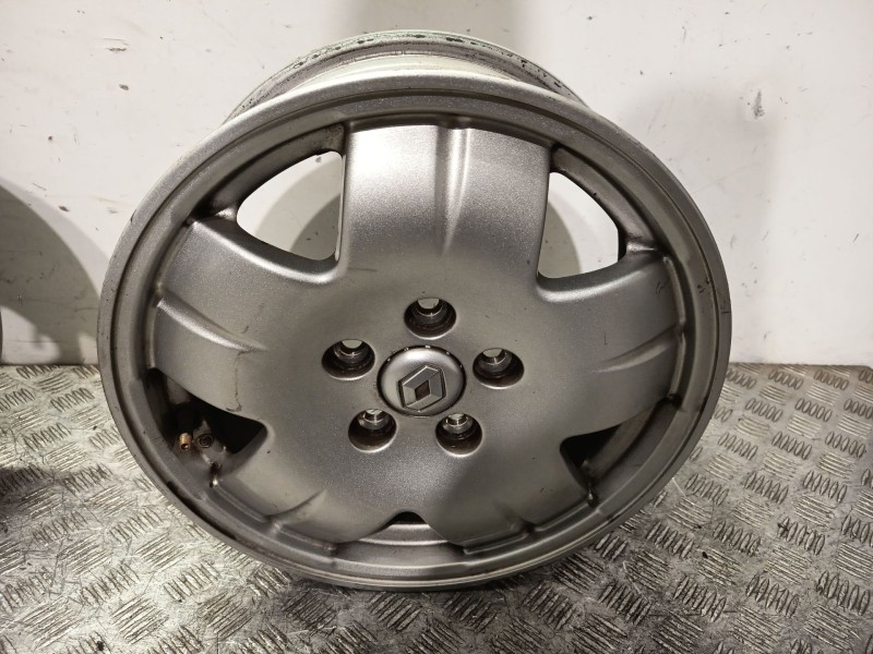 Recambio de juego llantas para renault safrane (b54) 2.2 turbodiesel referencia OEM IAM 7700418655  