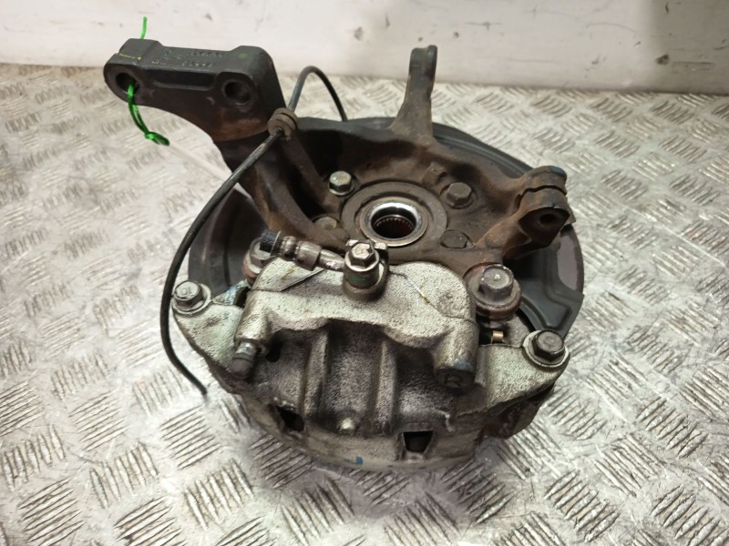 Recambio de mangueta delantera derecha para nissan nv200 / evalia autobús e-nv (me0m) referencia OEM IAM 400141KK0A  