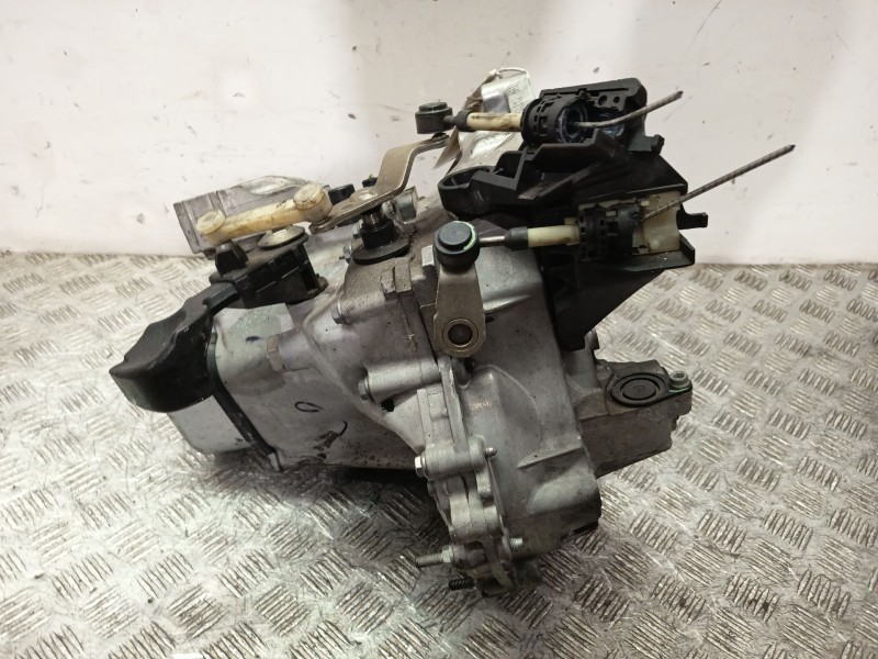 Recambio de caja cambios para citroën c3 ii (sc_) 1.2 vti 82 referencia OEM IAM 20CR15  