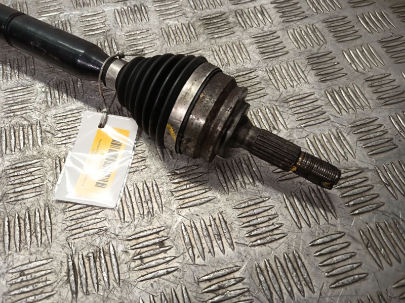 Recambio de transmision delantera derecha para citroën c3 ii (sc_) 1.2 vti 82 referencia OEM IAM 9801388680  