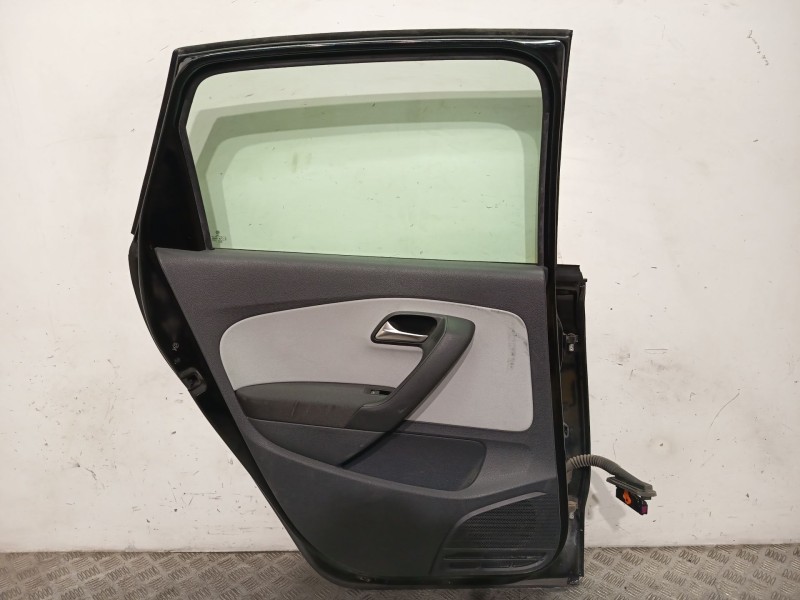 Recambio de puerta trasera izquierda para volkswagen polo v (6r1, 6c1) 1.6 tdi referencia OEM IAM 6R4833055J  