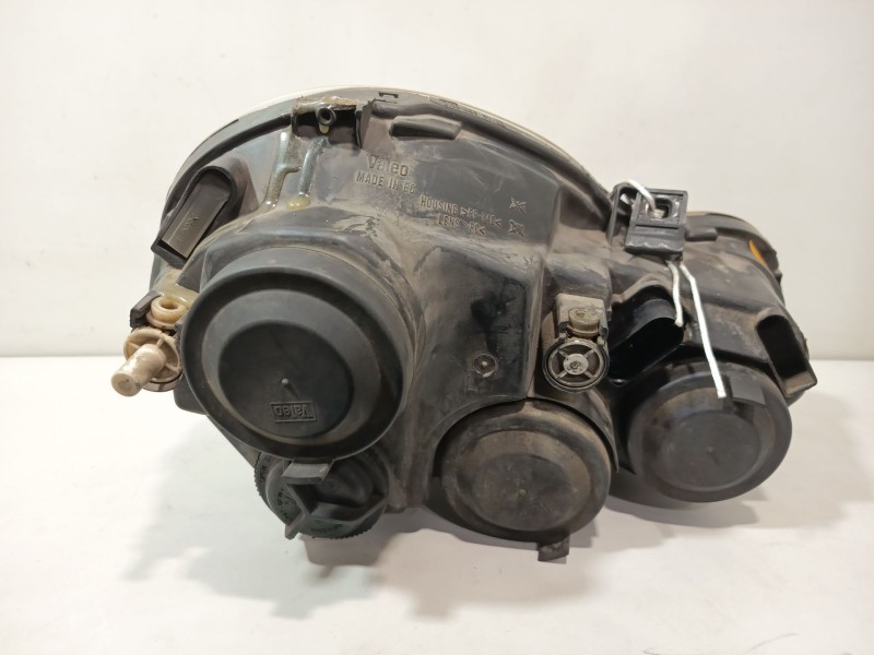 Recambio de faro izquierdo para volkswagen polo iv (9n_, 9a_) 1.4 16v referencia OEM IAM 6Q1941007M  