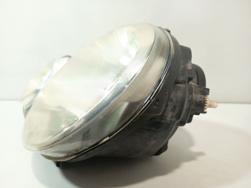 Recambio de faro izquierdo para volkswagen polo iv (9n_, 9a_) 1.4 16v referencia OEM IAM 6Q1941007M  