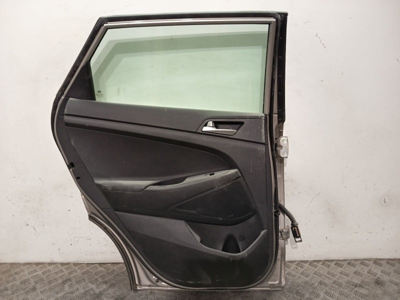 Recambio de puerta trasera izquierda para hyundai tucson (tl, tle) 1.6 gdi referencia OEM IAM 77003D3000  