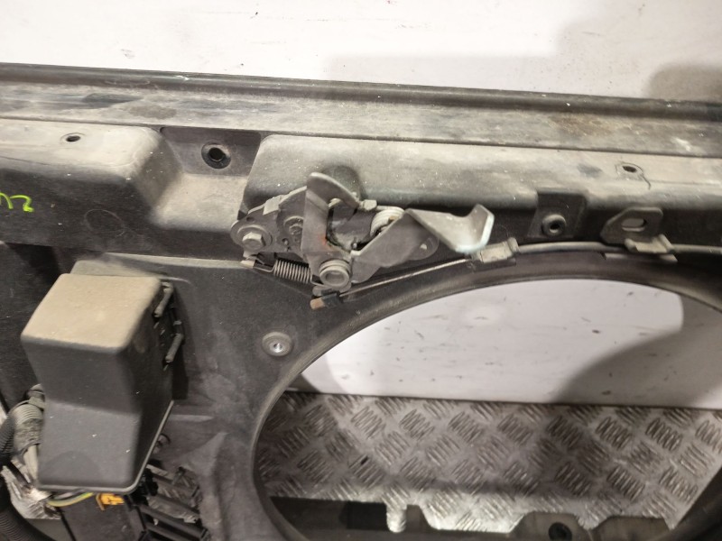 Recambio de panel frontal para peugeot 307 (3a/c) 1.6 hdi referencia OEM IAM 7104V2  