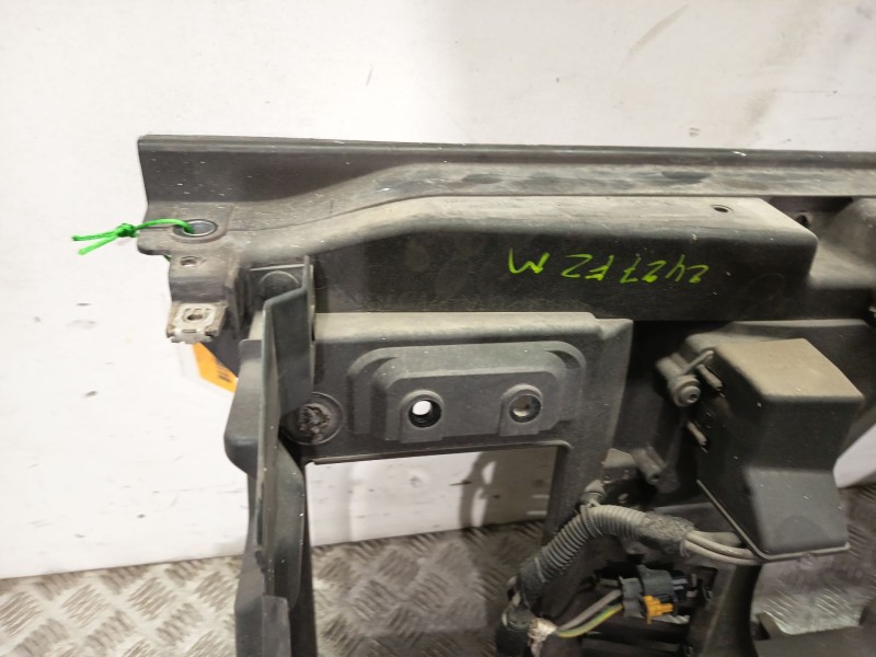 Recambio de panel frontal para peugeot 307 (3a/c) 1.6 hdi referencia OEM IAM 7104V2  