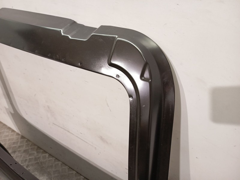 Recambio de porton trasero para peugeot 206 sw xs referencia OEM IAM 8701R3  