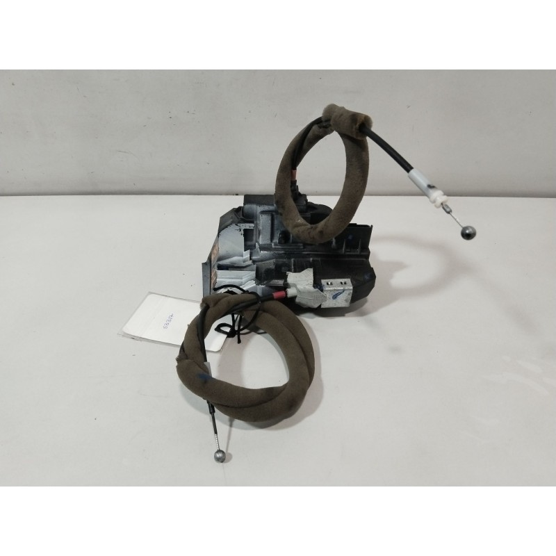 Recambio de cerradura puerta delantera derecha para nissan qashqai ii (j11, j11_) 1.5 dci referencia OEM IAM 805004EA2A  