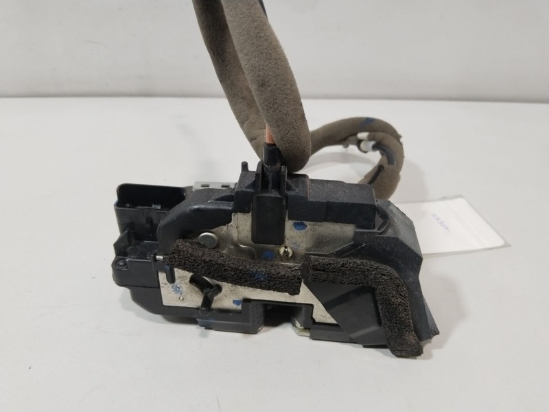 Recambio de cerradura puerta delantera derecha para nissan qashqai ii (j11, j11_) 1.5 dci referencia OEM IAM 805004EA2A  