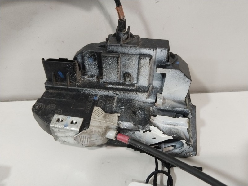 Recambio de cerradura puerta trasera izquierda para nissan qashqai ii (j11, j11_) 1.5 dci referencia OEM IAM 825014EA2A  