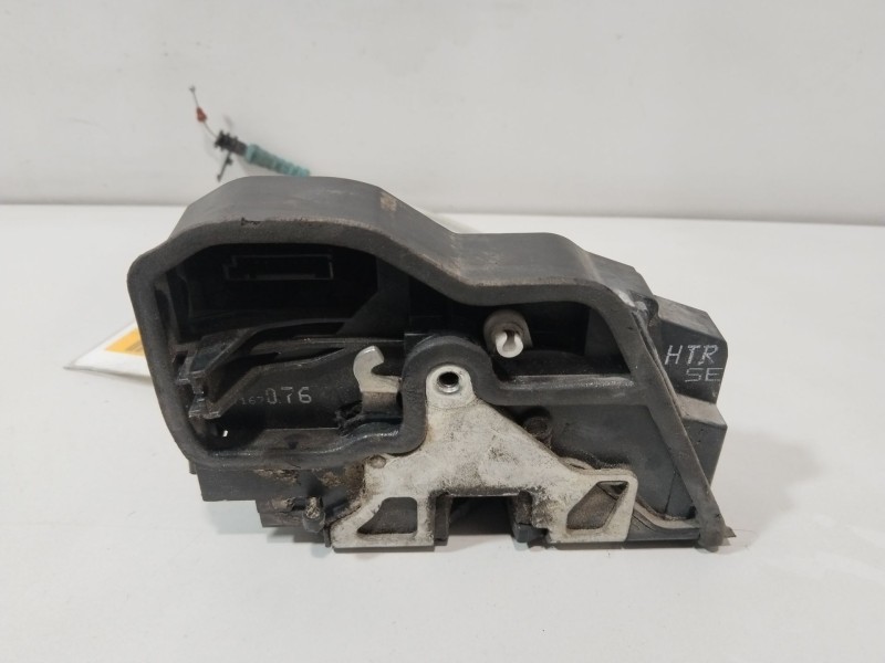 Recambio de cerradura puerta trasera derecha para bmw 1 (e87) 120 d referencia OEM IAM 7202148  