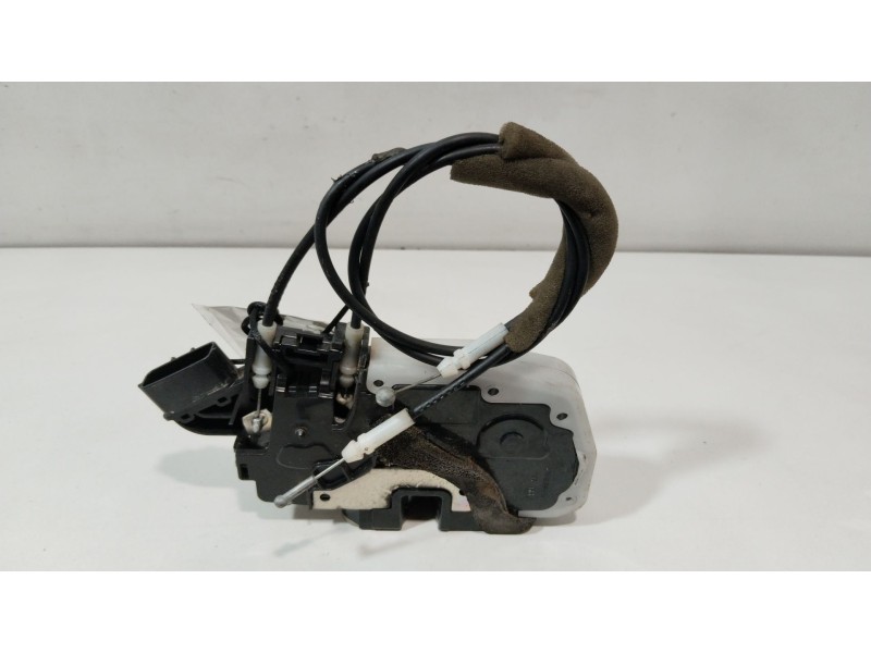 Recambio de cerradura puerta delantera derecha para nissan juke (f15) 1.5 dci referencia OEM IAM 80500BA60C  