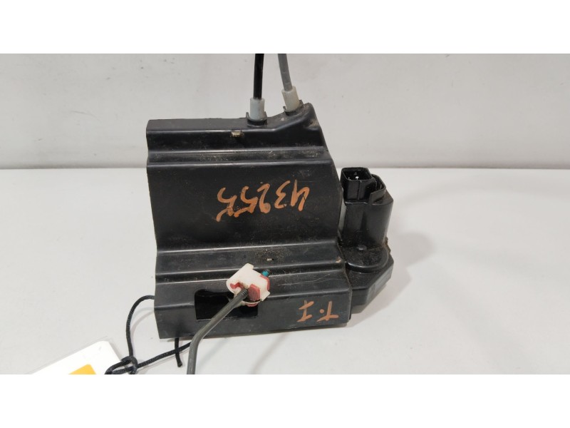 Recambio de cerradura puerta trasera izquierda para ssangyong actyon 200 xdi referencia OEM IAM 7131009005  