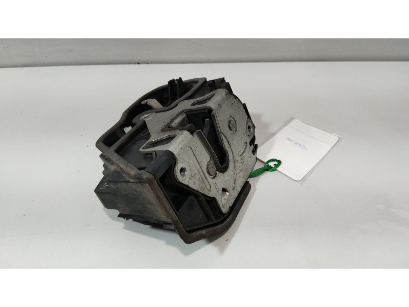 Recambio de cerradura puerta trasera izquierda para bmw x3 (e83) 3.0 i xdrive referencia OEM IAM 51227276673  