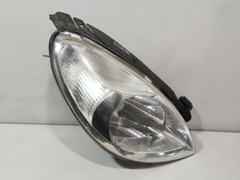 Recambio de faro derecho para citroën xsara picasso (n68) 1.6 hdi referencia OEM IAM 6205W0  