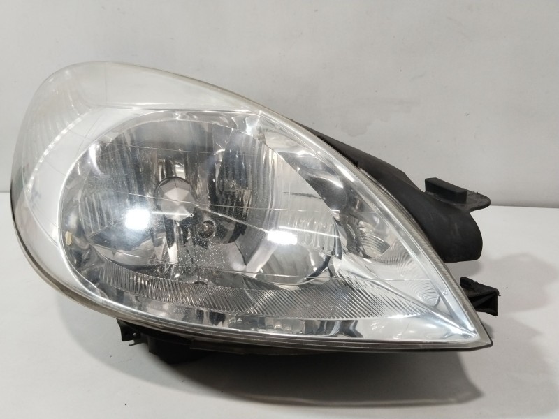 Recambio de faro derecho para citroën xsara picasso (n68) 1.6 hdi referencia OEM IAM 6205W0  