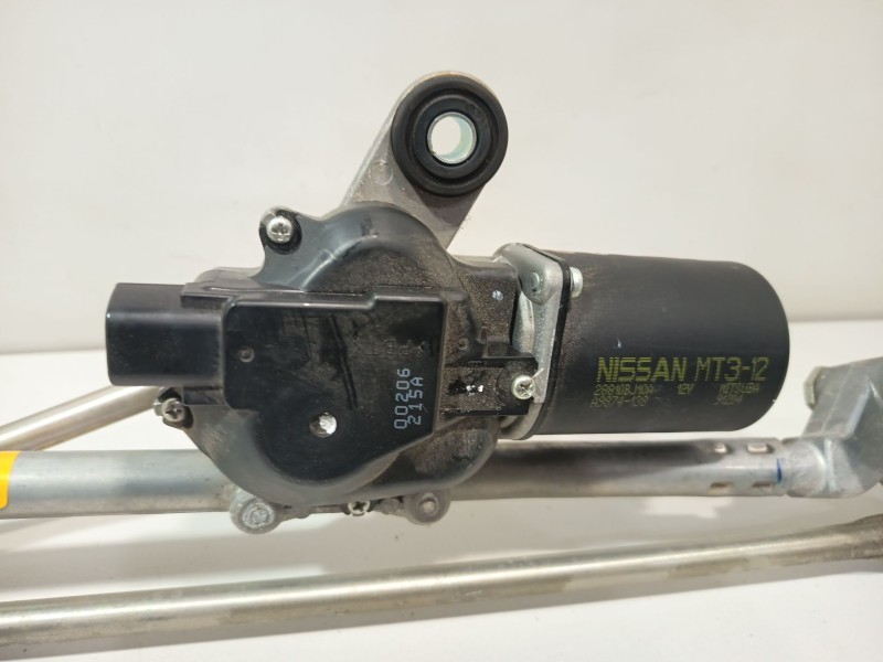 Recambio de motor limpia delantero para nissan nv200 / evalia autobús e-nv (me0m) referencia OEM IAM 28810BJ10A  