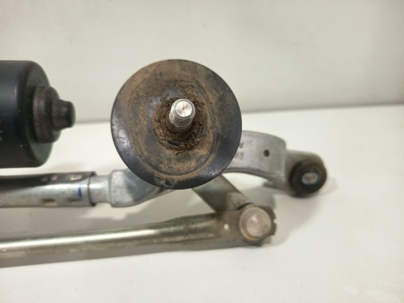 Recambio de motor limpia delantero para nissan nv200 / evalia autobús e-nv (me0m) referencia OEM IAM 28810BJ10A  