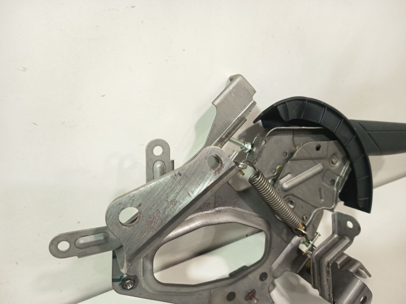 Recambio de palanca freno de mano para nissan nv200 / evalia autobús e-nv (me0m) referencia OEM IAM 360104FE1A  