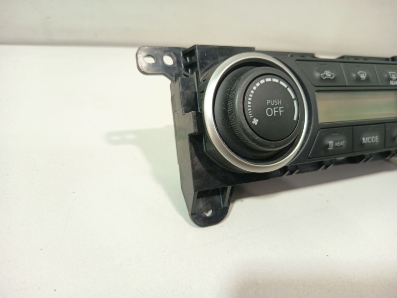 Recambio de mando climatizador para nissan nv200 / evalia autobús e-nv (me0m) referencia OEM IAM 275004FF0A  