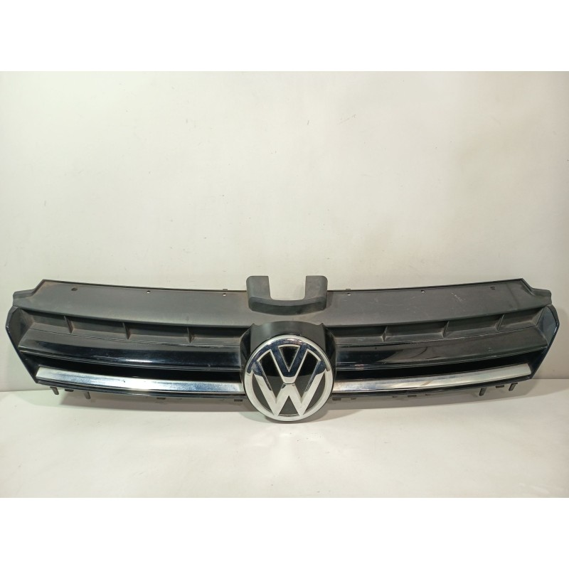 Recambio de rejilla delantera para volkswagen golf vii (5g1, bq1, be1, be2) 1.6 tdi 4motion referencia OEM IAM 5G0853653E  