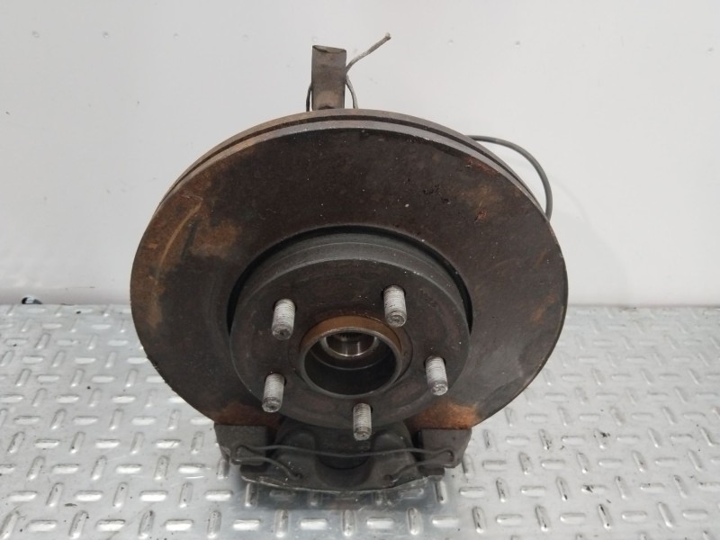 Recambio de mangueta delantera derecha para ford c-max (dm2) 1.6 tdci referencia OEM IAM 1477861  