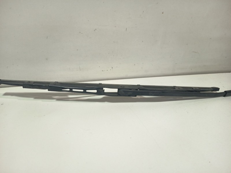Recambio de brazo limpia delantero derecho para nissan nv200 / evalia autobús e-nv (me0m) referencia OEM IAM 28886JX31A  