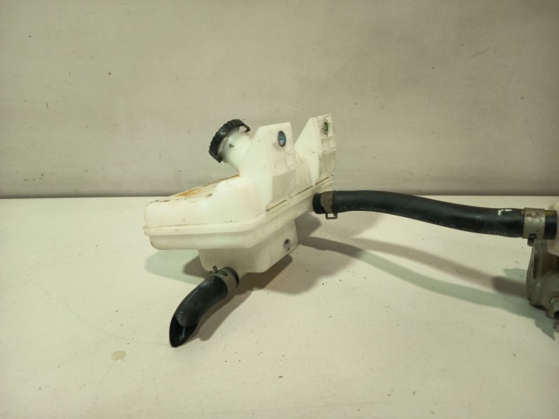 Recambio de bomba freno para nissan nv200 / evalia autobús e-nv (me0m) referencia OEM IAM 460074FA0A  