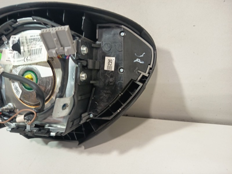 Recambio de airbag delantero izquierdo para nissan nv200 / evalia autobús e-nv (me0m) referencia OEM IAM 985104FA3A  