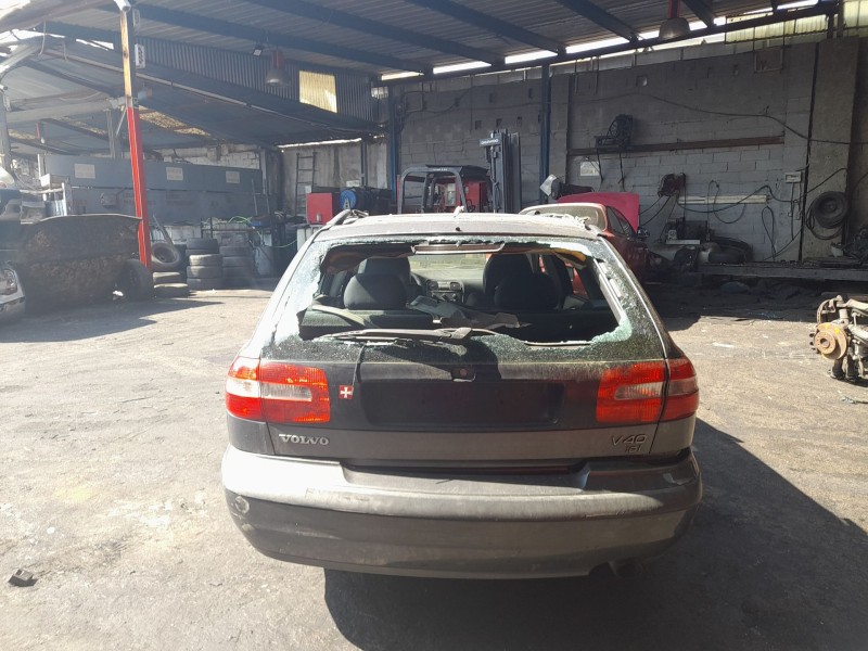 volvo v40 station wagon (645) del año 2005