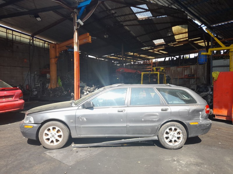 volvo v40 station wagon (645) del año 2005