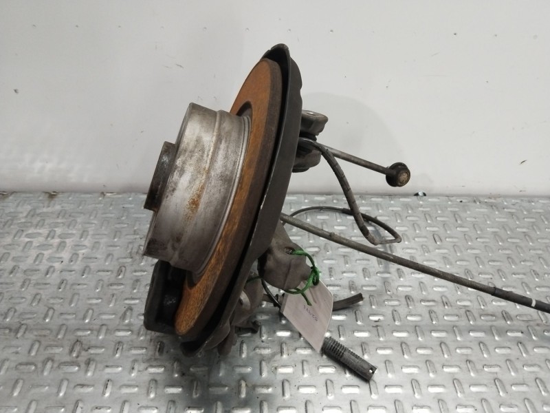 Recambio de mangueta trasera derecha para bmw 1 (e87) 118 i referencia OEM IAM 33326774810  