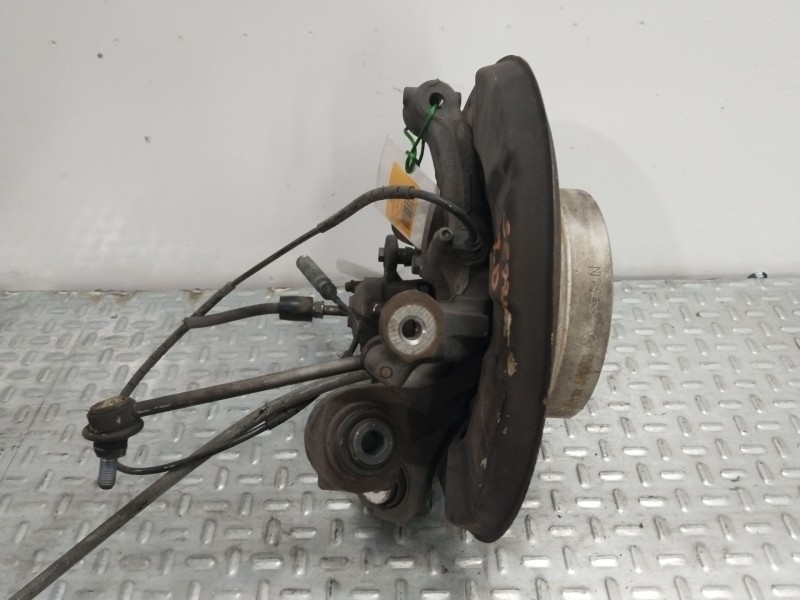 Recambio de mangueta trasera derecha para bmw 1 (e87) 118 i referencia OEM IAM 33326774810  