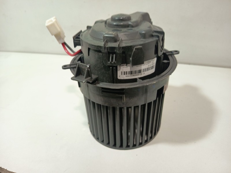 Recambio de ventilador calefaccion para nissan nv200 / evalia autobús e-nv (me0m) referencia OEM IAM 272264FA0A  