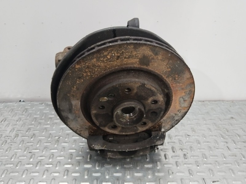 Recambio de mangueta delantera izquierda para nissan qashqai ii (j11, j11_) 1.5 dci referencia OEM IAM 400154EA0A  