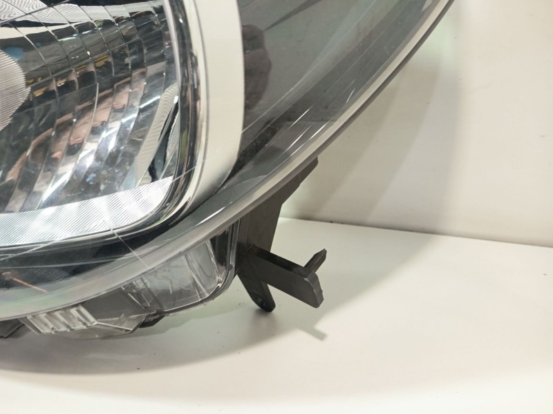 Recambio de faro izquierdo para renault kangoo express (fw0/1_) z.e. (fw0z, fw1z) referencia OEM IAM 260601525R  